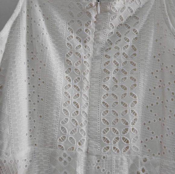 White eyelet dress - Picture 3 of 6
